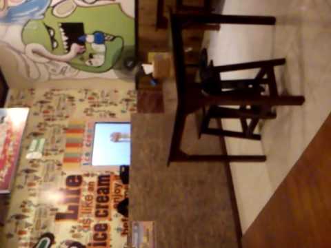 Fahmi in rumah ice cream(1)