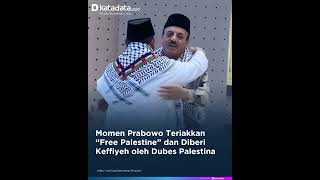 Download lagu Prabowo Shouts 'Free Palestine' and Receives Keffiyeh from Palestinian Ambassador mp3