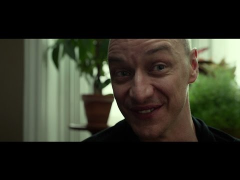 Split (Clip 'Dennis Has Taken Over')