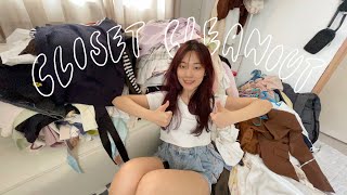 cleaning out half of my closet 😀👍🏻 VLOGMAS 03
