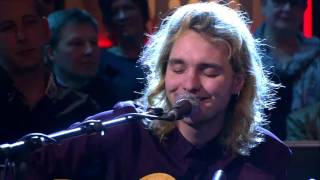 Jett Rebel - Automatic Orange Juice Machine (solo performance @ DWDD)