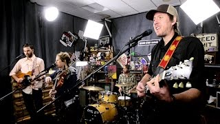 Dead Winter Carpenters - 'Good Old Time' ::: Second Story Garage