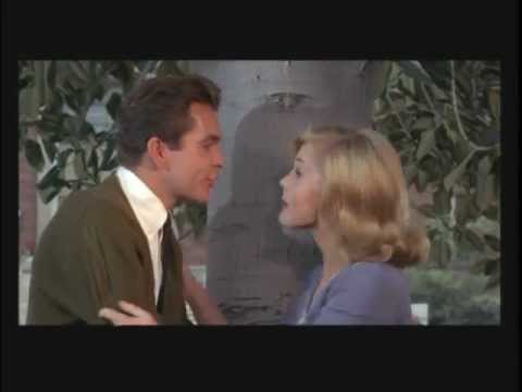 DEAN JONES AND CAROL LYNLEY IN UNDER THE YUM YUM TREE