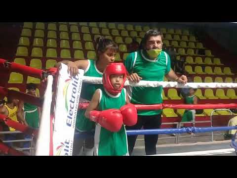 Engel Rivera vs Dereck Murillo, miercoles 16 de Diciembre de 2020. Gimnasio Nicarao.