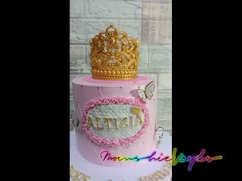 #PrincessCrowncake by: Shana's Simple Treats