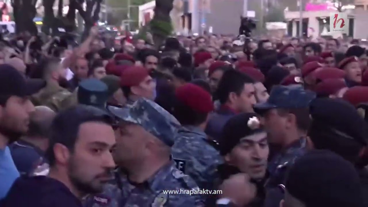 Բախում ոստիկանների և «Դիմադրություն» շարժման մասնակիցների միջև