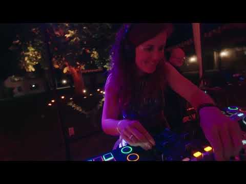 Allround Female DJ Always Alice - Groovesum