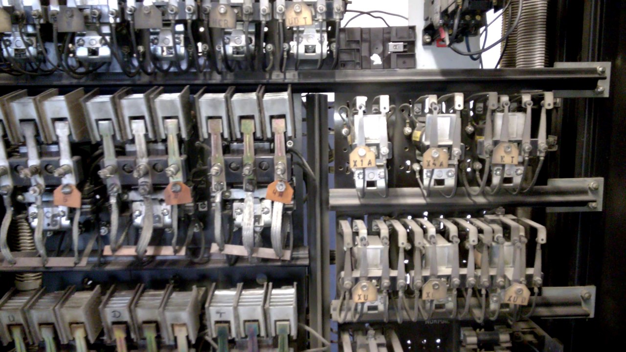 Closeup and relay-sequence of an Old OTIS elevator-controller