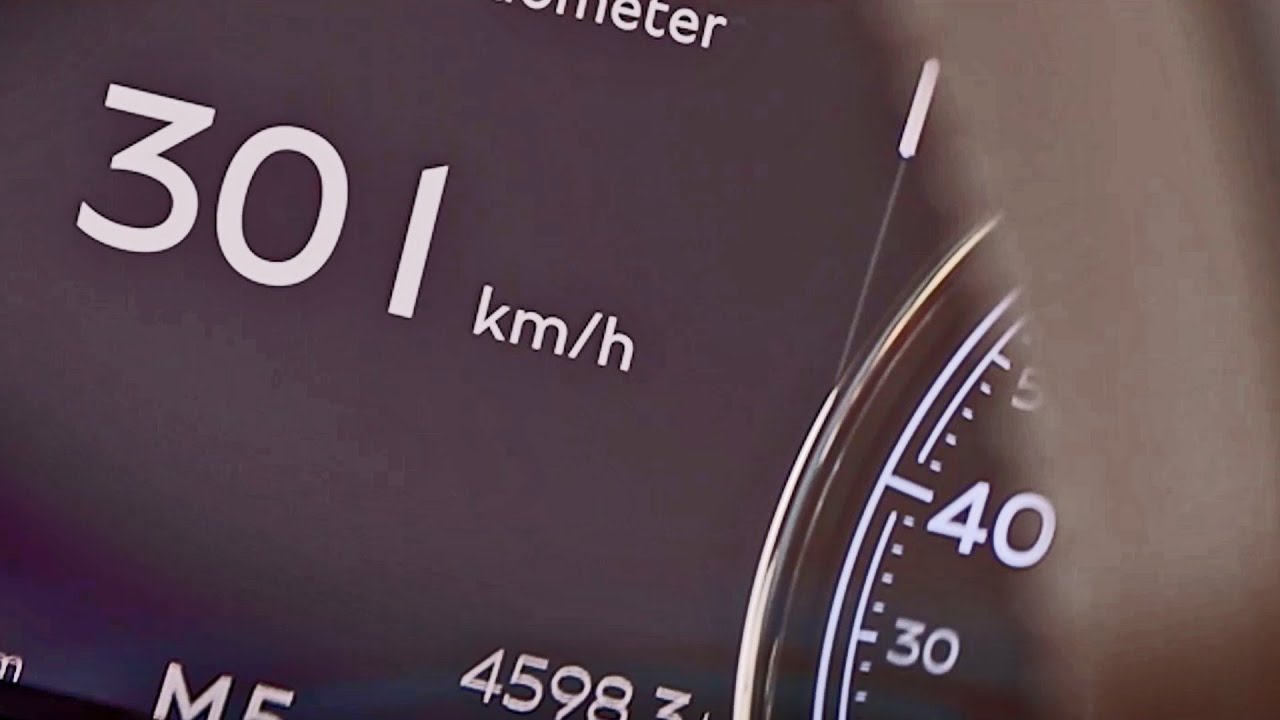 2016 Bentley Bentayga - High Speed Testing