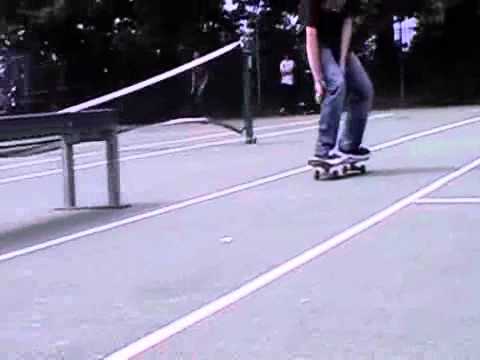 Jamie Harris tennis court sesh