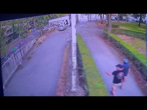 30 cigana bezi od 4 Grobara ispred JNA 19.7.2025.