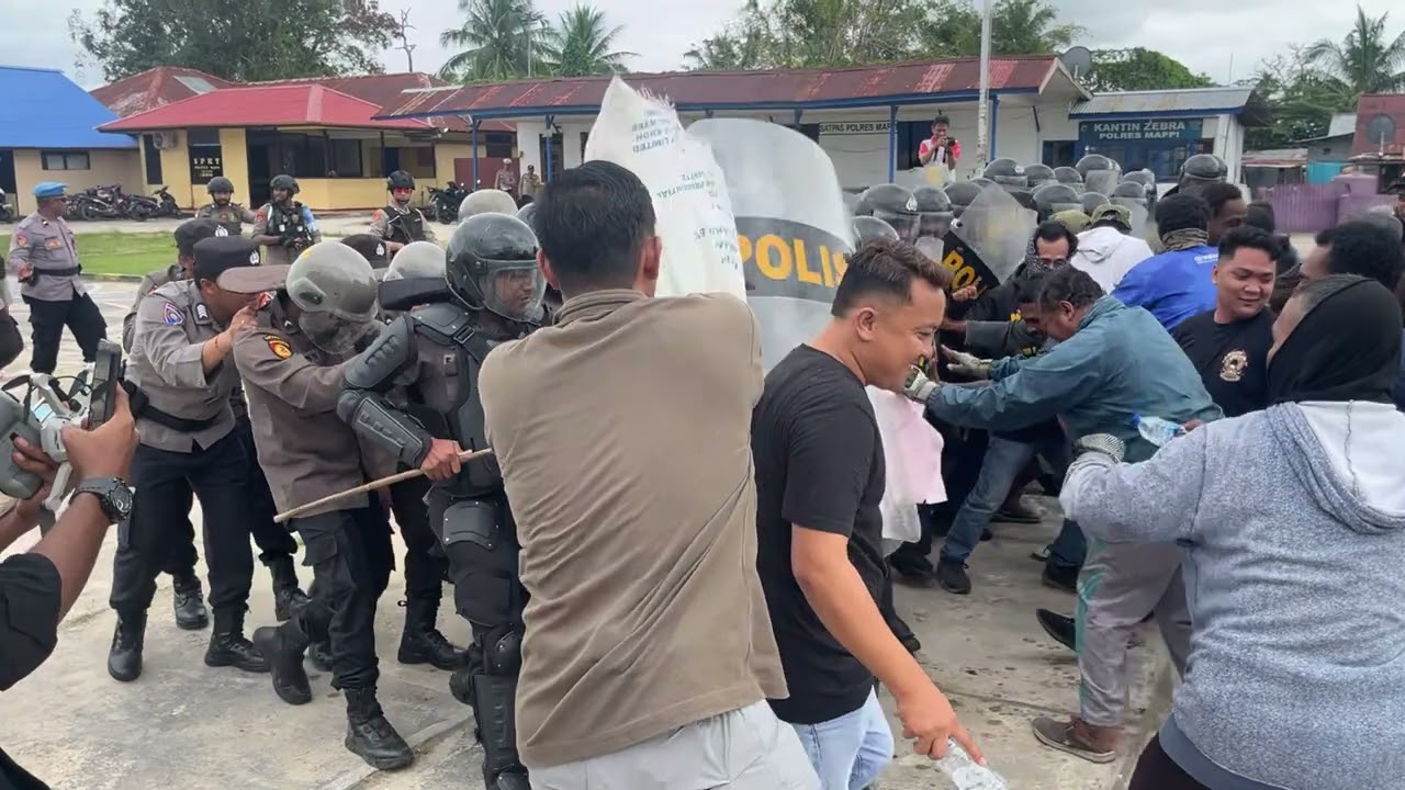 Simulasi Pengamanan Pemilu 2024 di Kabupaten Mappi: Meningkatkan Kesiapan Aparat untuk Suksesnya Pesta Demokrasi