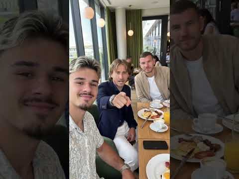 Kerim Alajbegović,Luka Modrić i Edin Dzeko  na doručku uz kafu