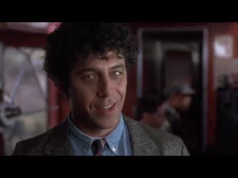 Under Siege 2 1995 Travis gets offered money