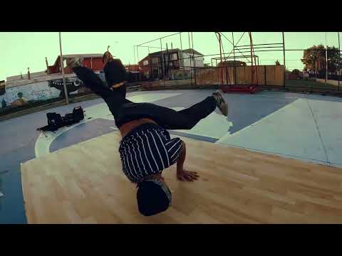 The Fragz - Dance Tune (Official Music Video)