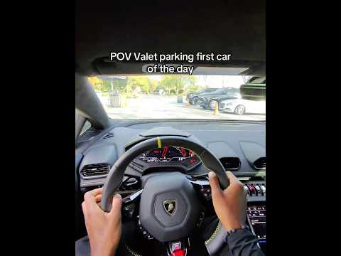 An exotic is always a great start to the shift🙂‍↕️ #valet #cartok #exoticcars #lamborghini #tecnica