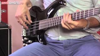 Video thumbnail for Cort Curbow 42 & Curbow 52 E-Bässe im Test by musikmachen.de