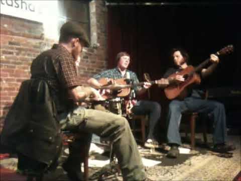 Sunday Valley - (12) Diggin' Up Bones (Randy Travis Cover Live @ Natasha's Bistro)