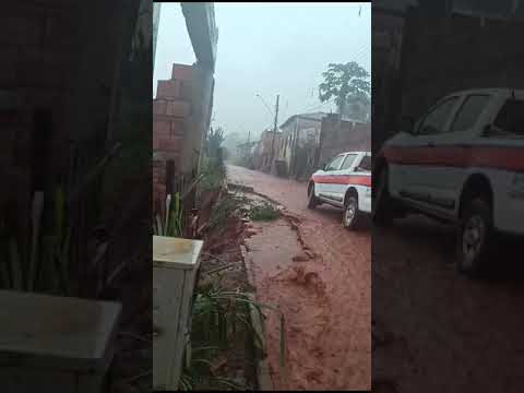 Defesa Civil de Pingo D'água MG durante fortes Chuvas