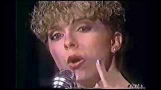 "Libre" / Delia Dorta - 80s
