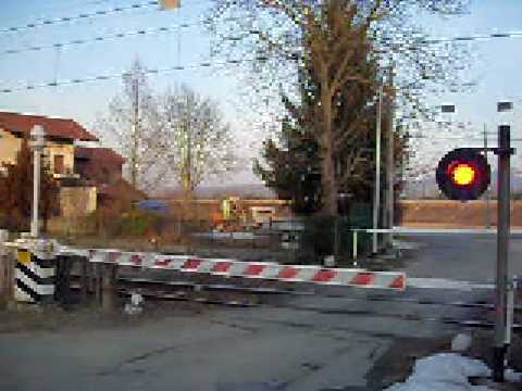 Passaggio a livello linea Alessandria-Savona