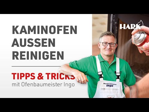Kaminofen von außen reinigen | Ofenkorpus absaugen