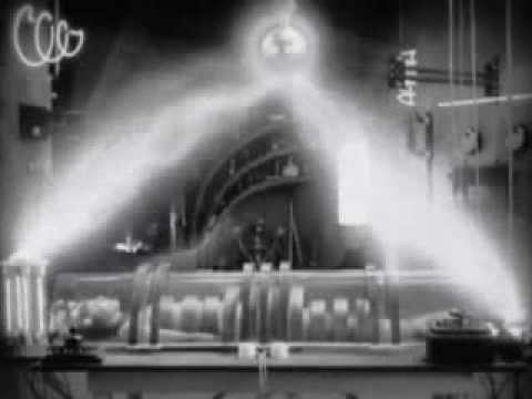 Metroplis (1927) --  Freddie Mercury 'Love Kills'