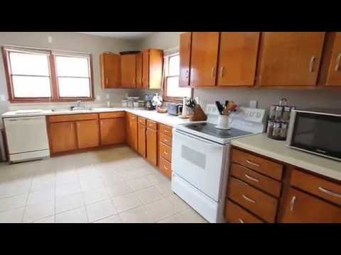 3928 E Dexter Ave Oak Creek, WI 53154-4826