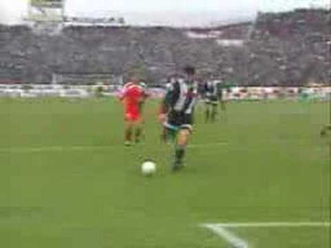 Serie A: Udinese-Bari 4-0 (1-0 Sosa)