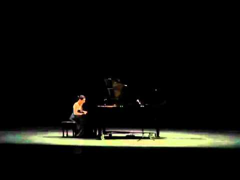 Marina Radiushina plays Tchaikovsky-Pletnev Nutcracker Suite at the Arsht Center