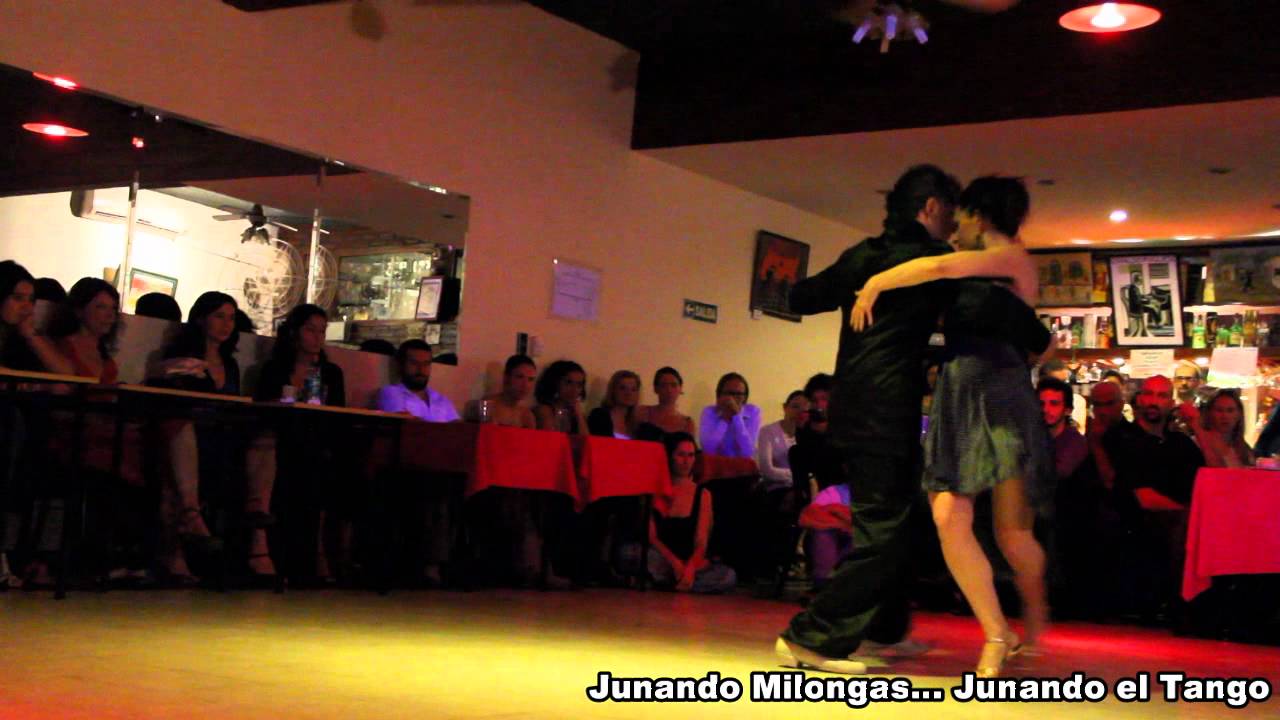 JOSE HALFON Y VIRGINIA CUTILLO EN MILONGA10 "La Bruja"