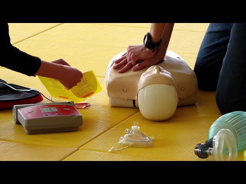 Zasady udzielania pierwszej pomocy.