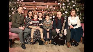 Musik-Video-Miniaturansicht zu Carol Of The Bells Songtext von Angelo Kelly & Family