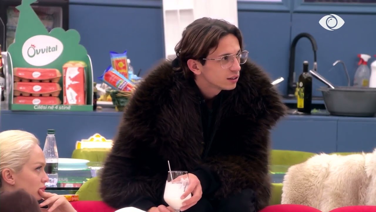 “Ai nuk më do mua këtu brenda”/ Loredana bisedon me banorët për Gjestin: Si s'na ra një kuti Pandore