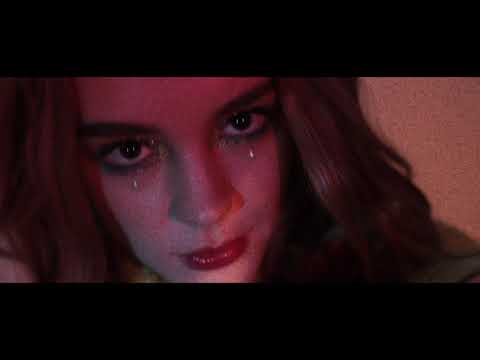 Vero Díaz Campaign SS20 "Summer of '69"