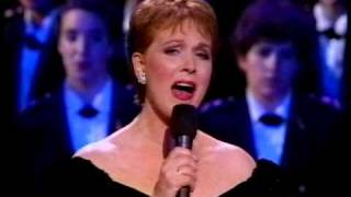 Julie Andrews &quot;Ding Dong Merrily on High&quot; &amp; &quot;Some Children See Him&quot; Christmas