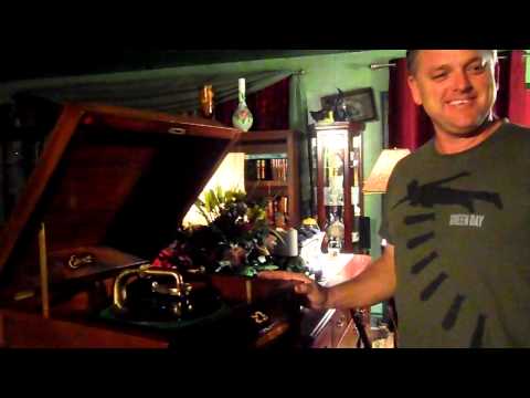 Edison C200 phonograph