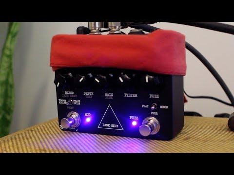 Keeley Dark Side: The Mark Knopfler Workstation