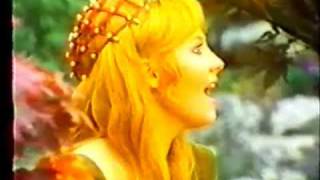 Bee Gees Cucumber Castle (2 of 6)