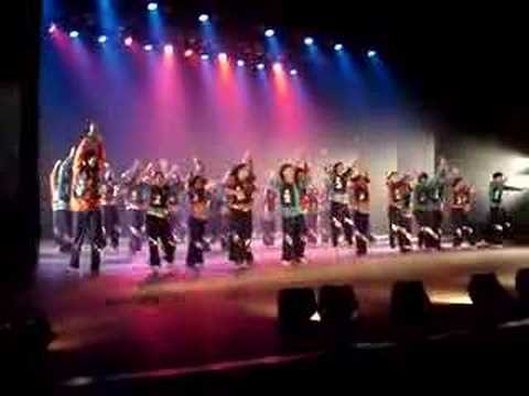 Leakát Chazit Hanoar em impagável apresentação no 11º Choref