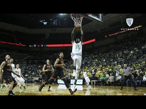 Recap: Oregon men's basketball makes statement in win over No. 21 USC