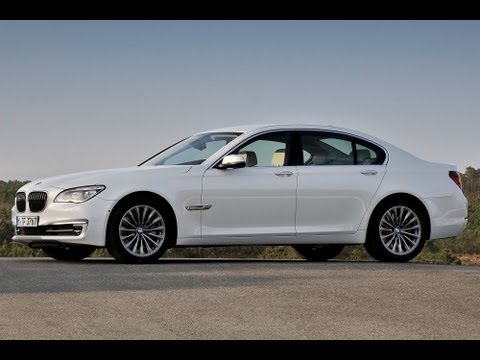2013 BMW 7 Series (740i) Start Up and Review 3.0 L Inline Turbo 6-Cylinder