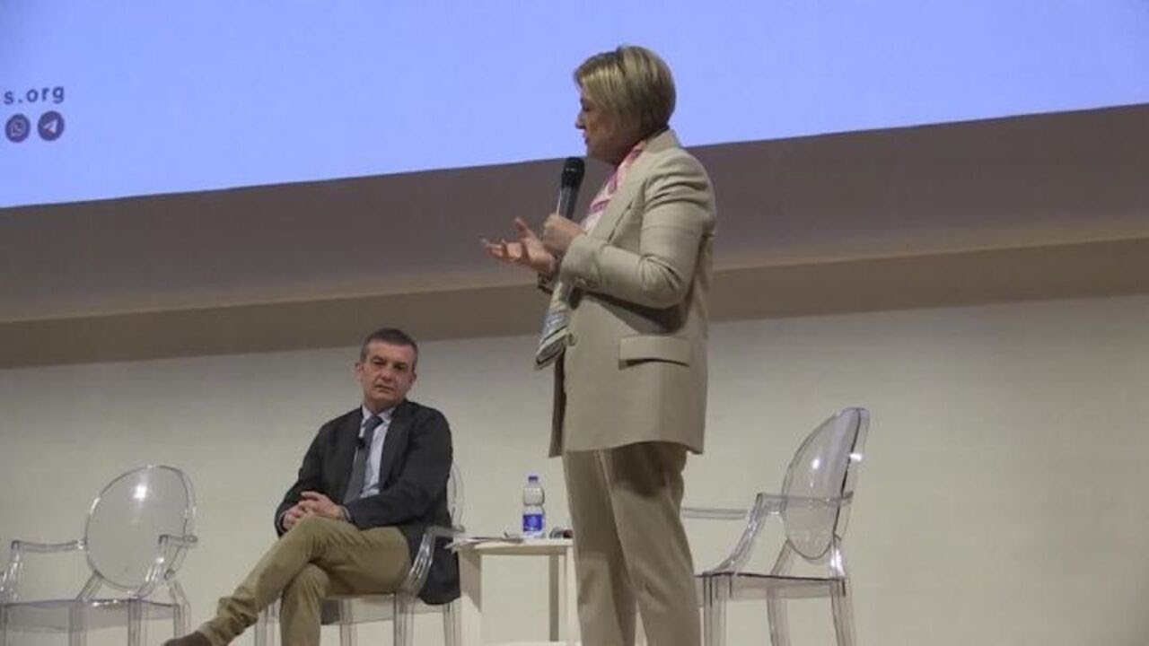 Calderone: "Lavoreremo per il concorso unico per assunzione assistenti sociali"