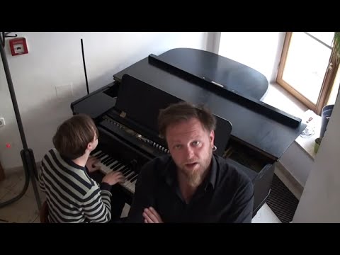 Poletíme? Zvrhlé duo - Maluju (2014)