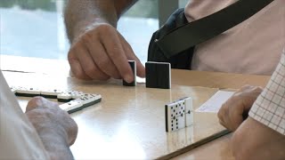 VOTV - El torneig de dòmino enceta la Setmana Cultural de la Gent Gran de Bellavista