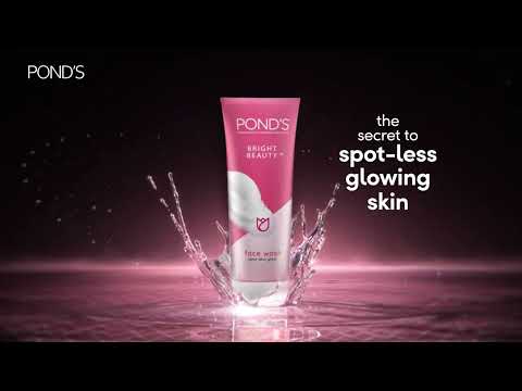 Wash away dead skin cells with POND'S bright beauty face wash!