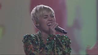 Miley Cyrus - Bangerz Tour (Live from New Orleans)