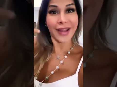 MAIRA CARDI REVELA QUE NÃO GOSTA DE    MOSTRAR SOFIA DE UNIFORME ESCOLAR