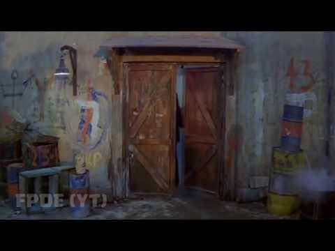 1978: Lo chiamavano Buldozer - La porta un po dura