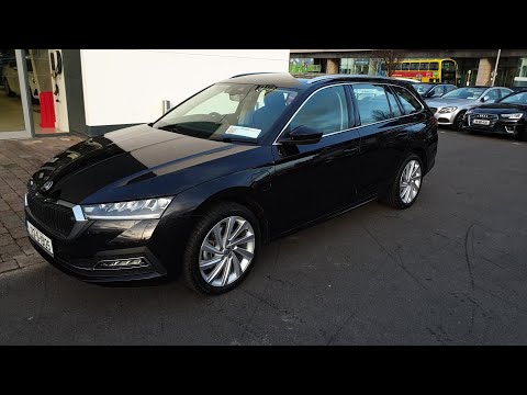 212D19125 - 2021 Skoda Octavia Combi iV Style Plug in Hybrid 204bhp Auto 39...